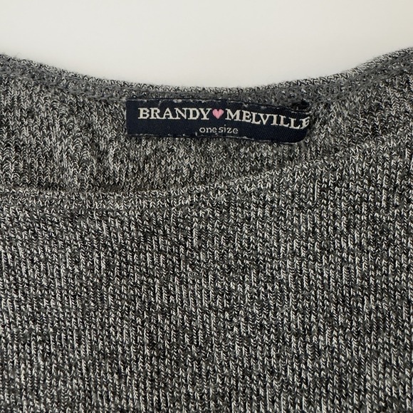 Brandy Melville Top Gray Cropped Long Sleeve Crew Neck - Picture 5 of 12